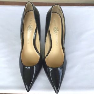 Women’s size 8 black shoes with 3-4” gold heels for evening or work wear.